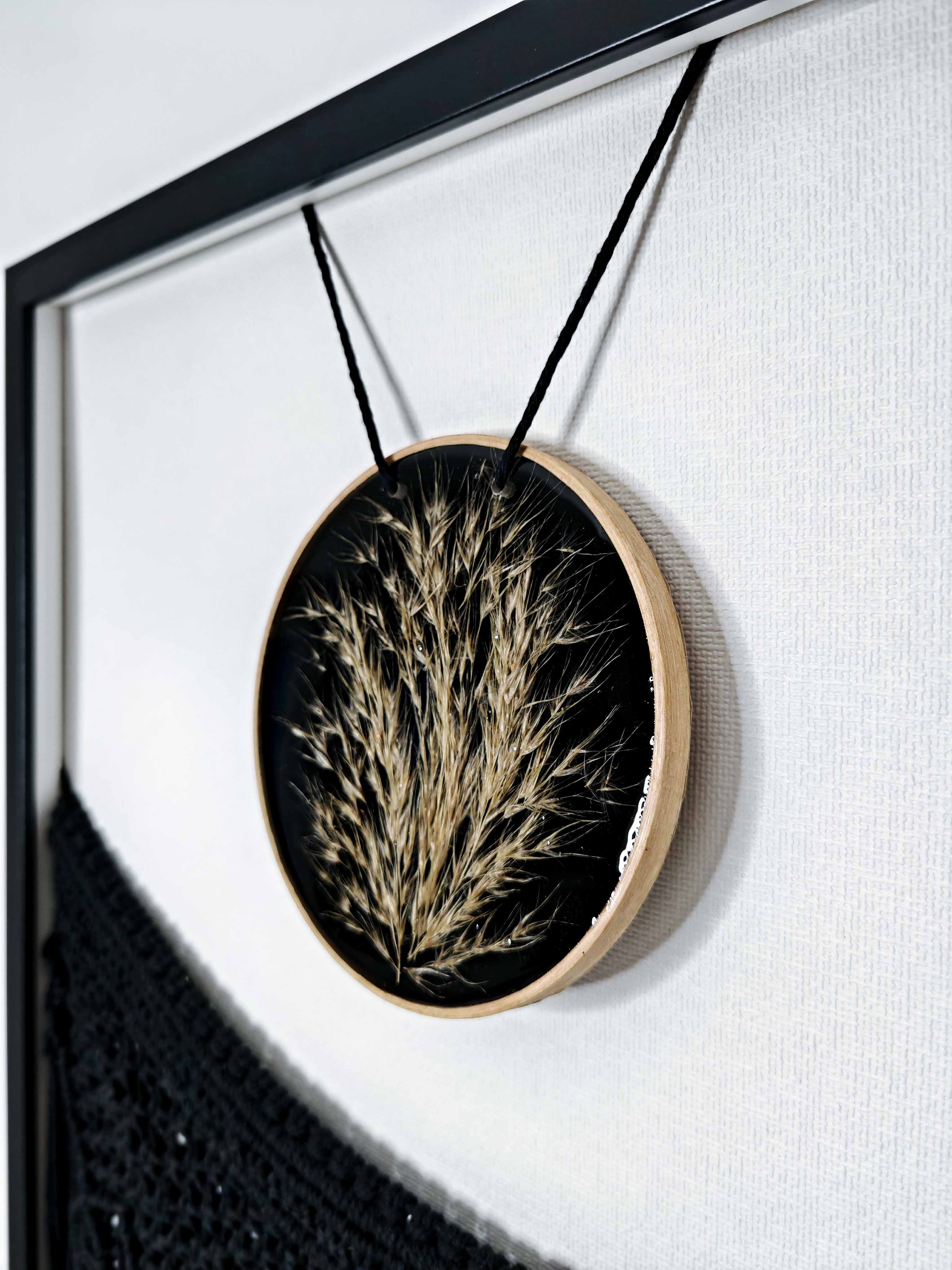 "Nightfall Whisper" Macrame - Image 4